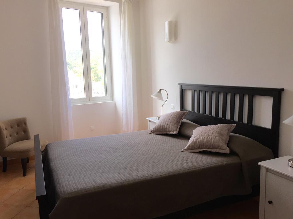 Les Appartements Du Port Bonifacio  Bilik gambar
